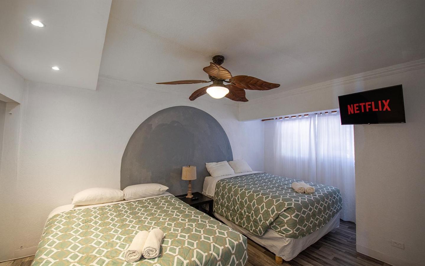 Beachfront Two Bedroom With 3 Beds Tijuana Eksteriør billede